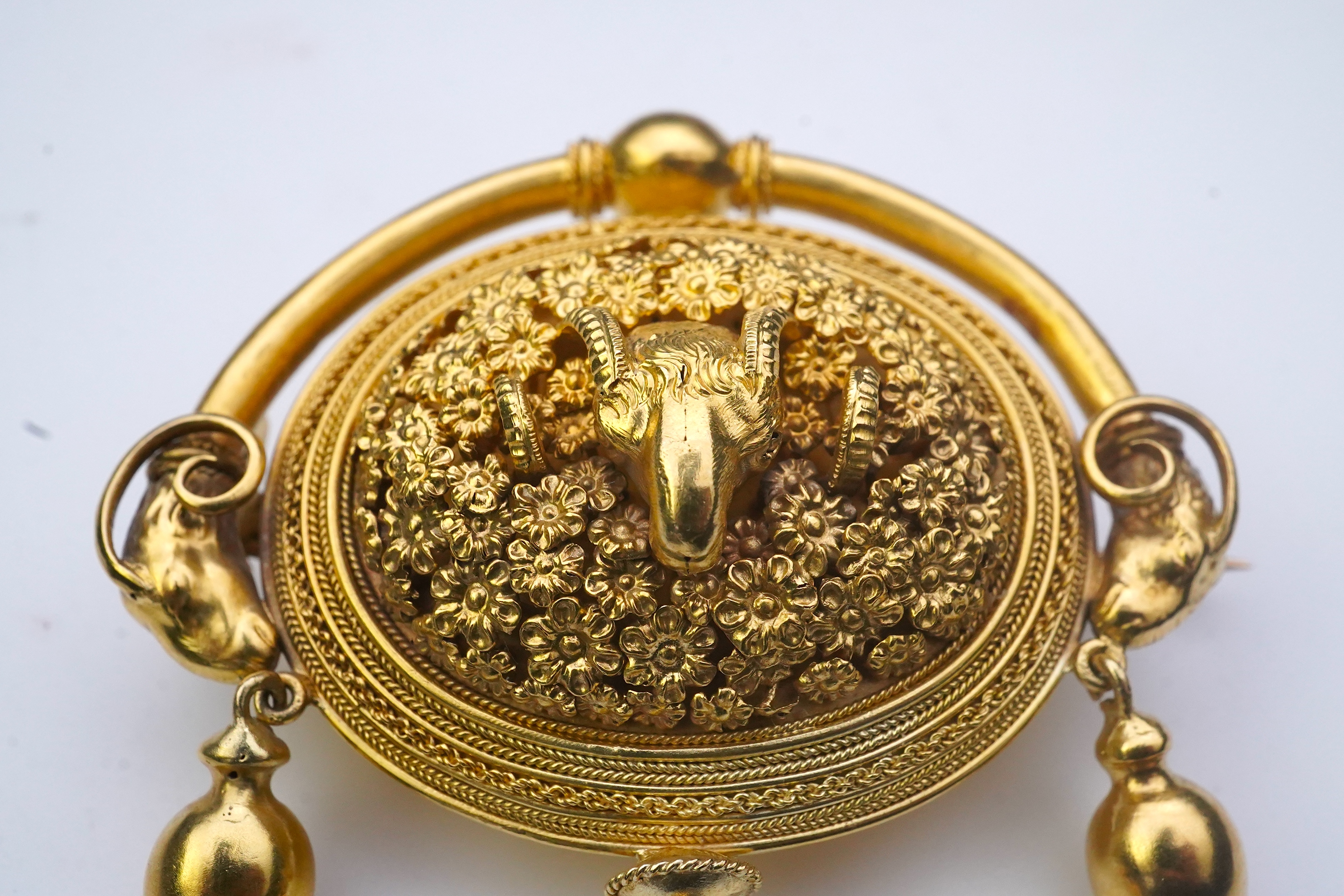 An Archaeological Revival gold brooch, Papal States, 1860s